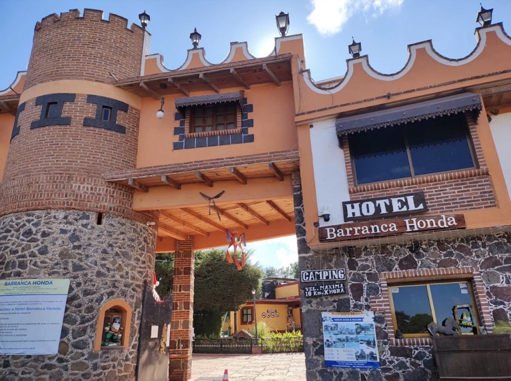 Hotel Barranca Honda